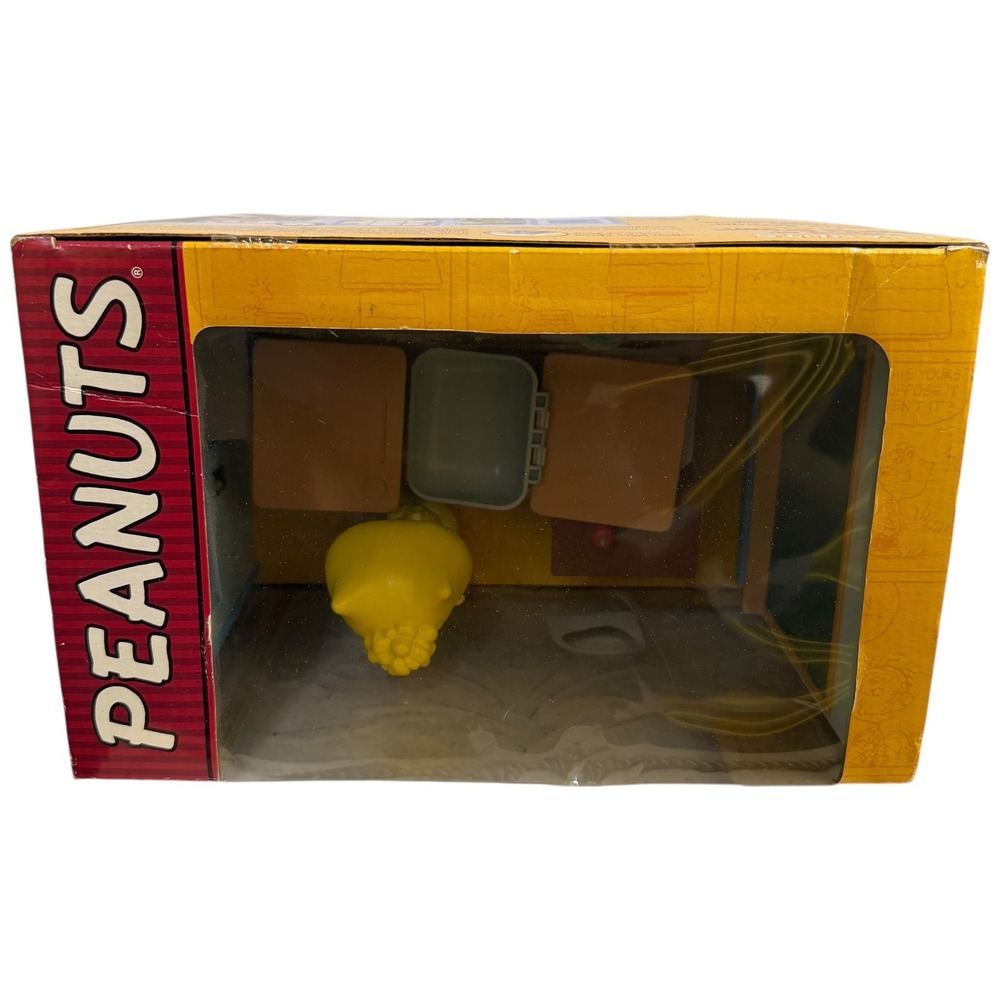 Peanuts Sally Brown‎ Elementary School Classroom Deluxe Playset Schulz - Picture 6 of 10
